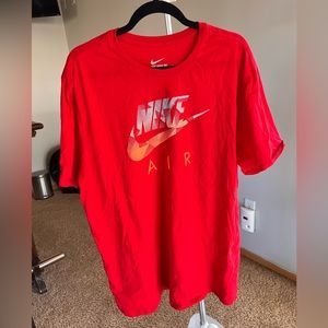 NIKE air t shirt